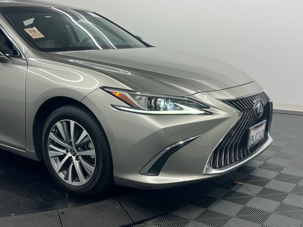 Used 2020 Lexus ES 350 w/ Premium Package FWD image 8