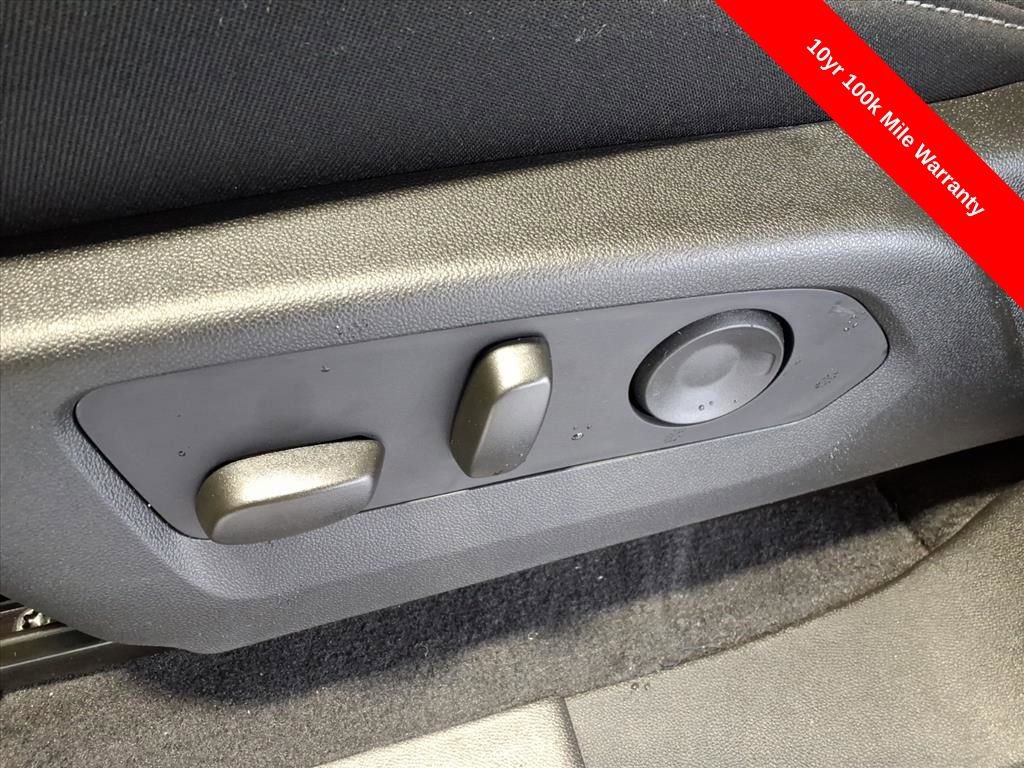 New 2026 Chevrolet Colorado LT image 14