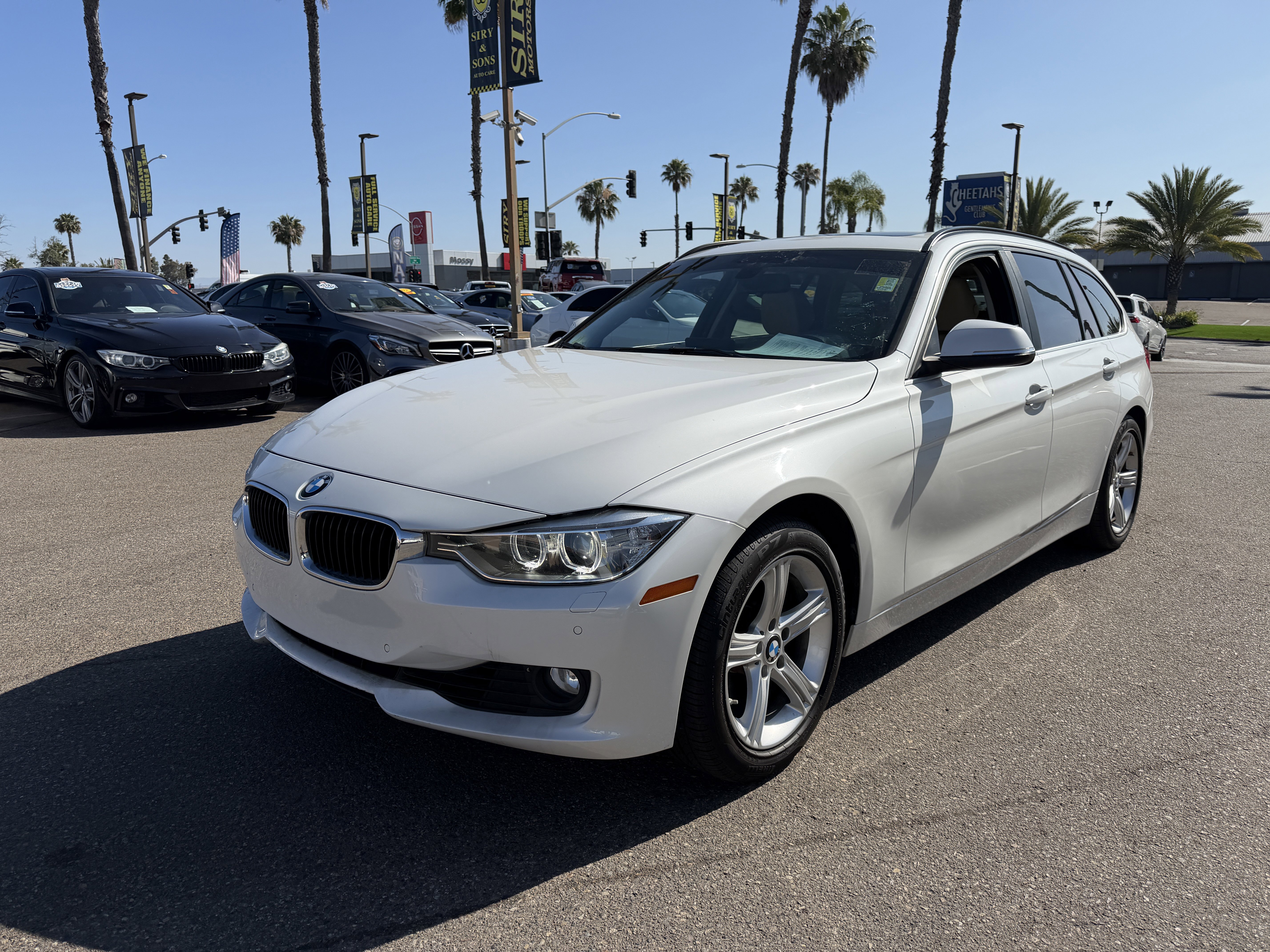 Used 2015 BMW 328i xDrive Wagon image 3