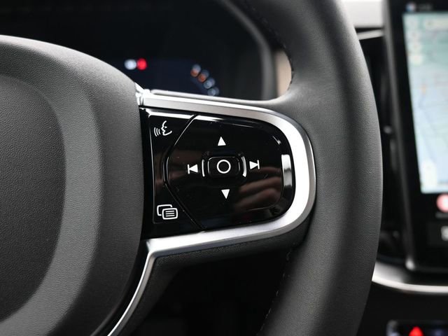 New 2026 Volvo XC90 B6 Core w/ Protection Package Premier image 24