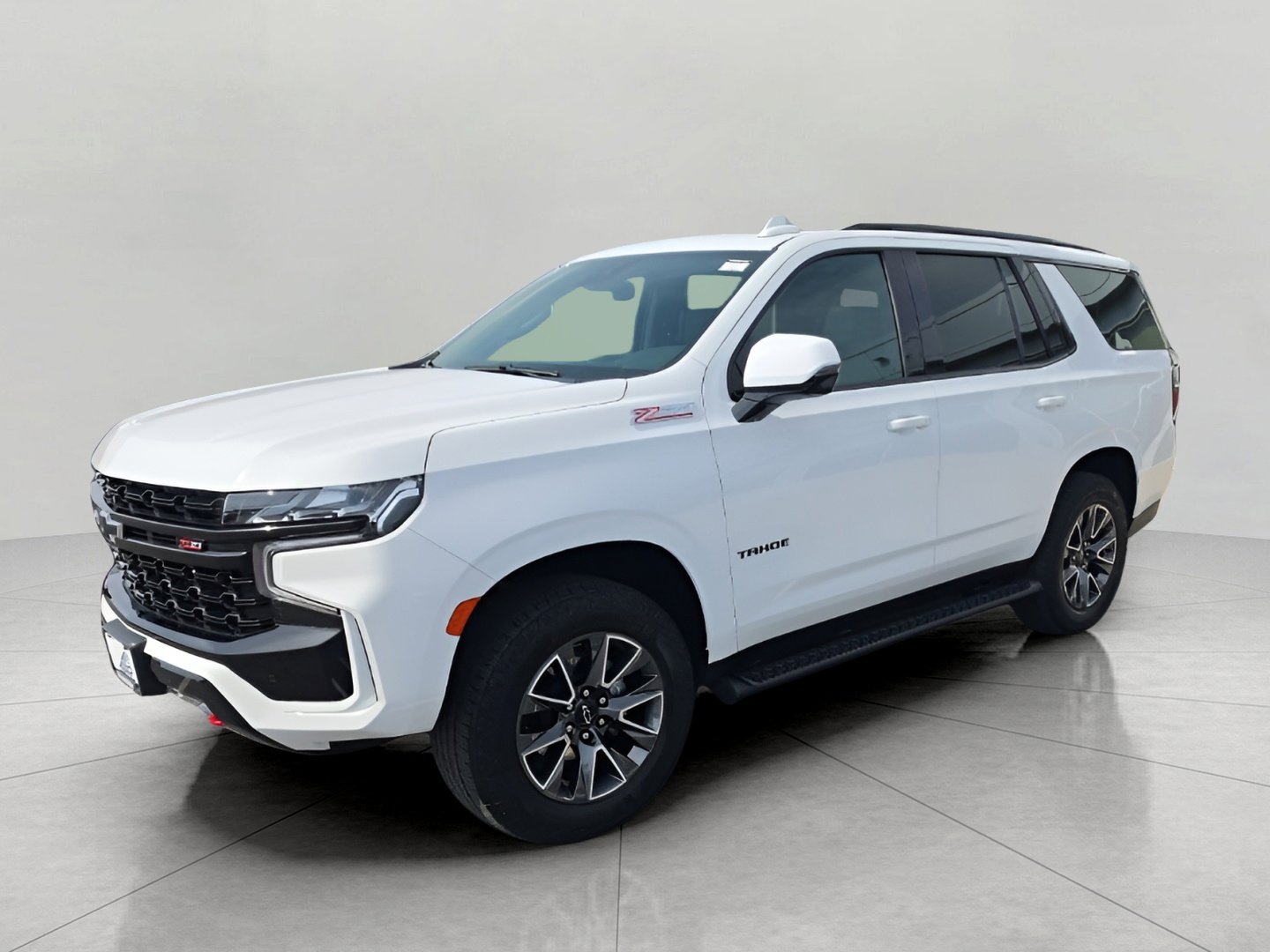 Used 2024 Chevrolet Tahoe Z71 w/ Luxury Package image 4