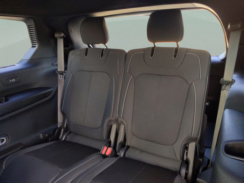 Used 2025 Jeep Grand Cherokee L Laredo w/ Luxury Tech Group I RWD image 21