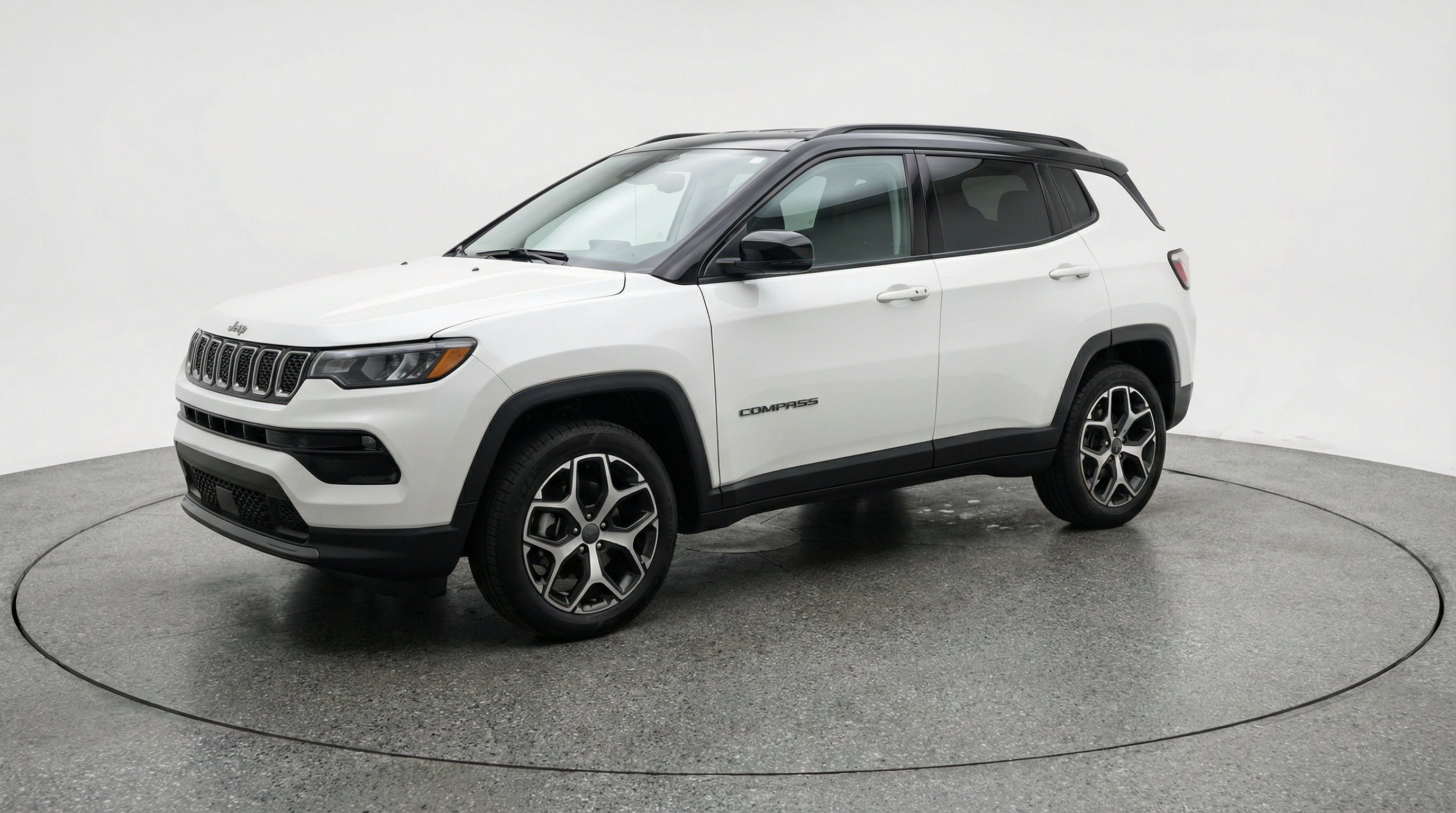 Used 2025 Jeep Compass Limited AWD/4WD image 3