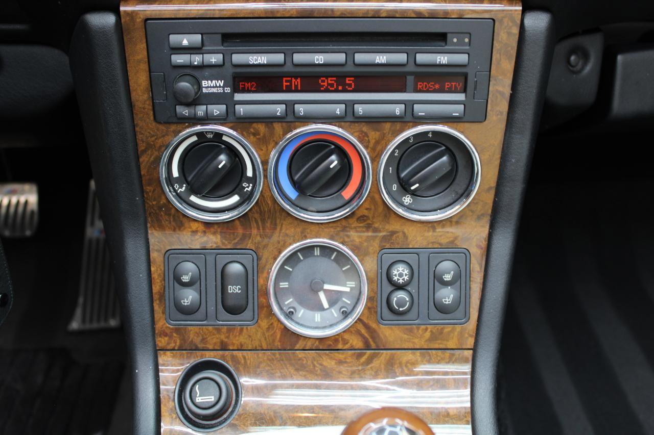 Used 2001 BMW Z3 3.0i image 26