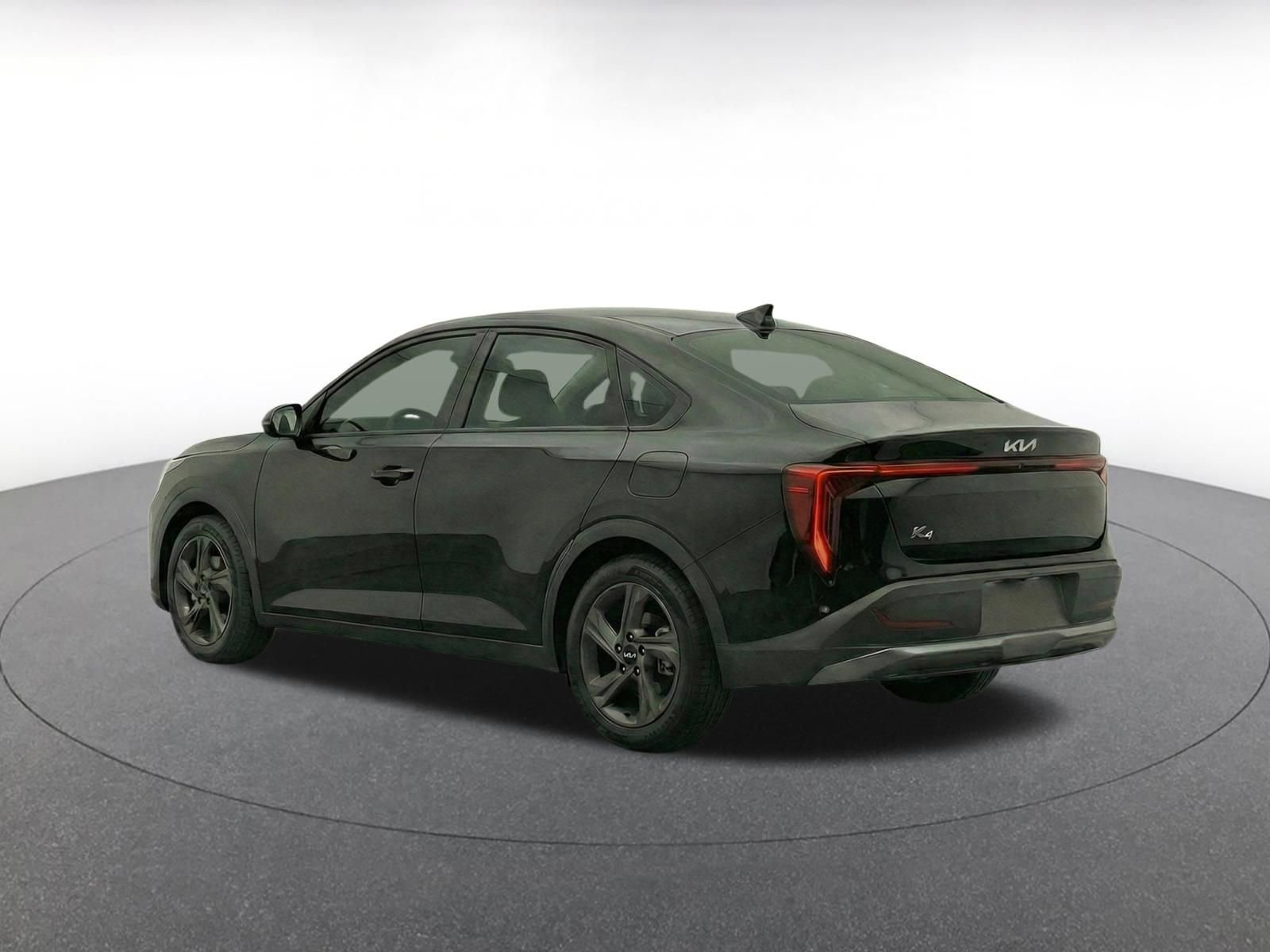 Used 2025 Kia K4 FWD image 7