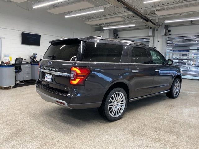 Used 2024 Ford Expedition Max Limited AWD/4WD image 5