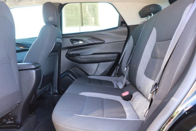 Used 2023 Chevrolet TrailBlazer LS image 12