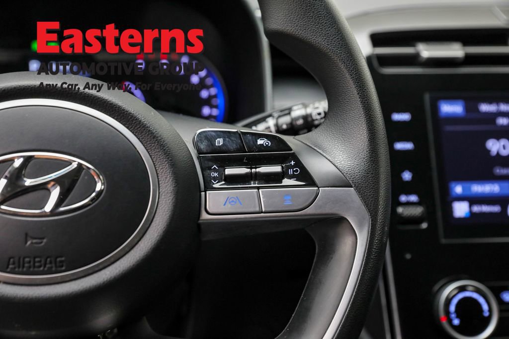 Used 2022 Hyundai Tucson SEL w/ Cargo Package image 16