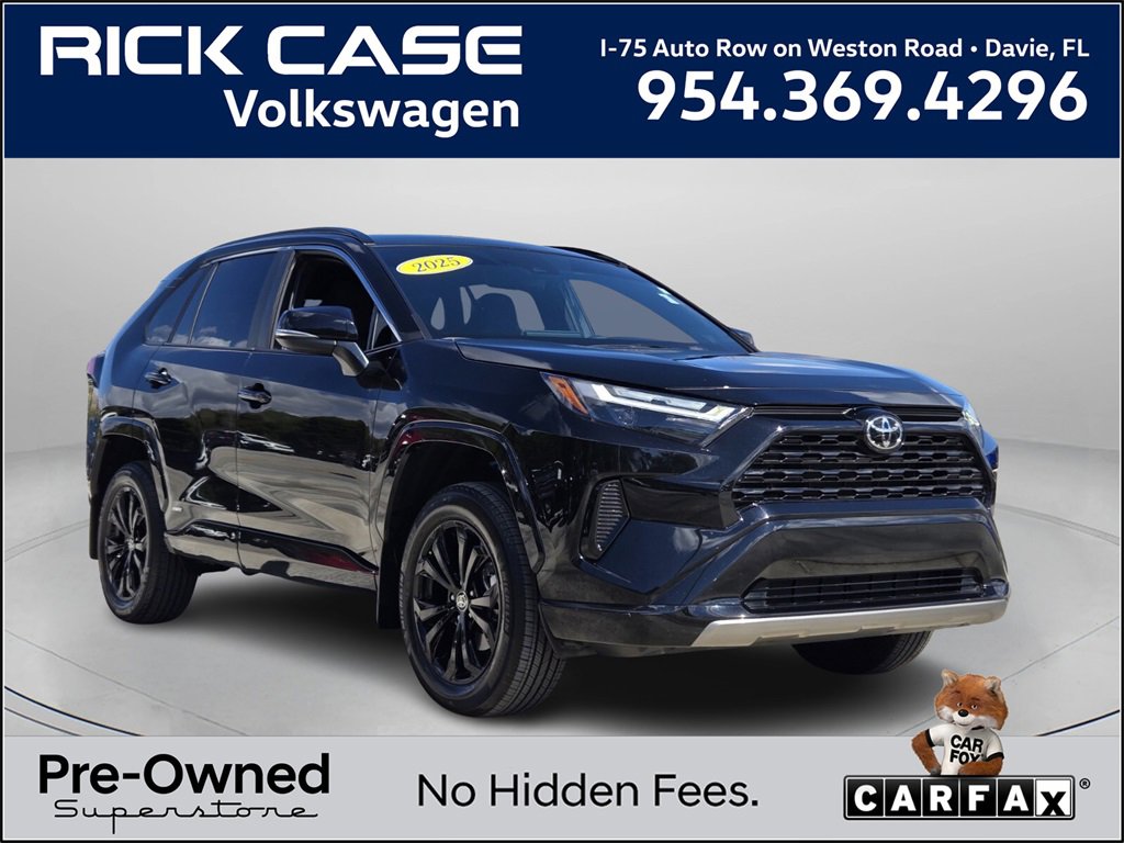 Used 2025 Toyota RAV4 SE
