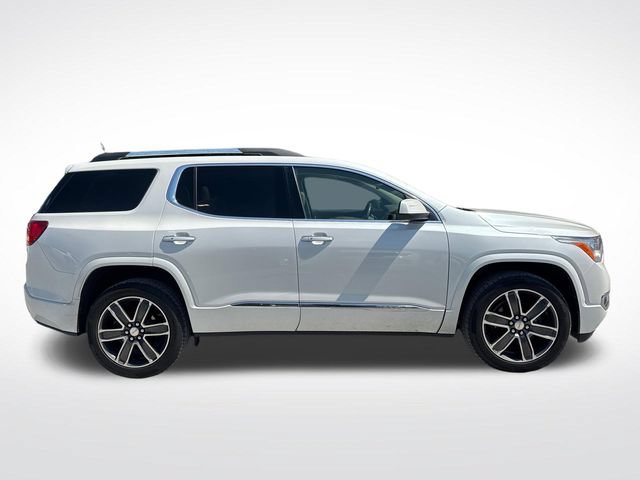 Used 2019 GMC Acadia Denali w/ Technology Package AWD/4WD image 7