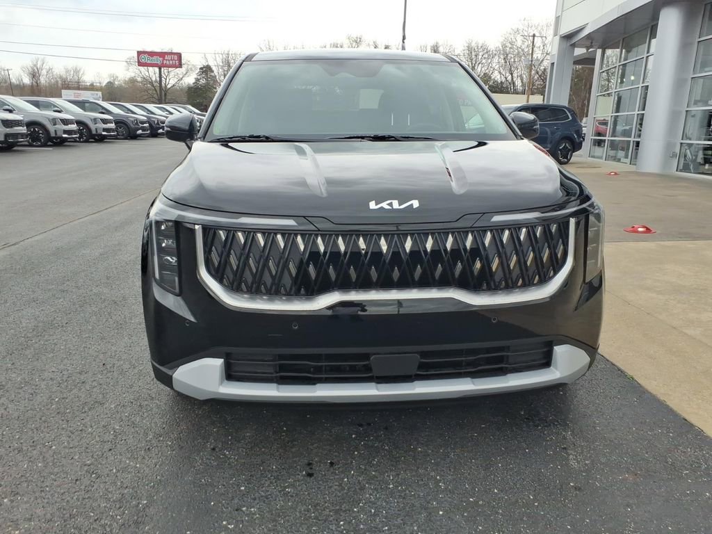 New 2026 Kia Carnival image 3