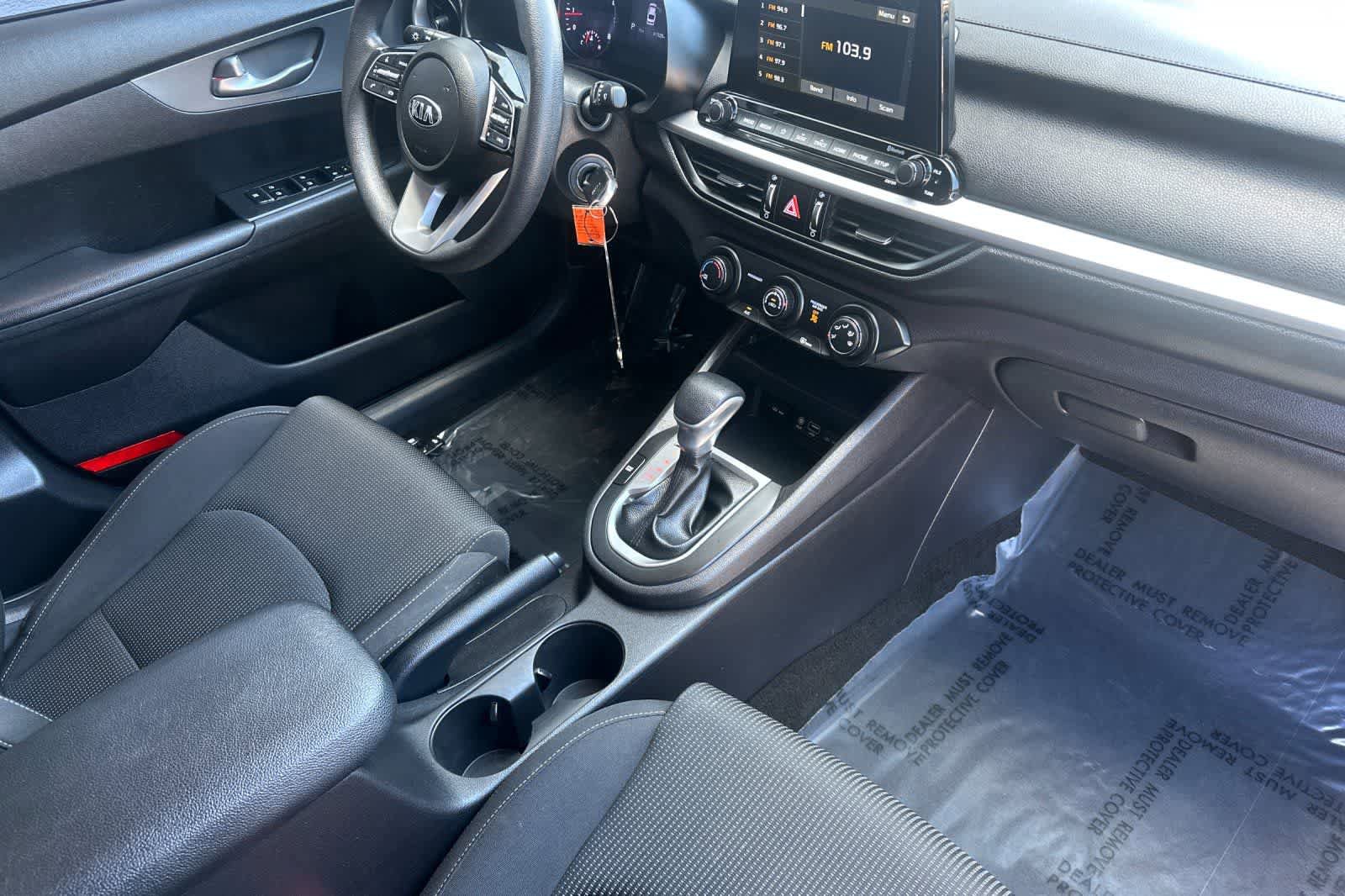 Used 2020 Kia Forte LXS FWD image 15