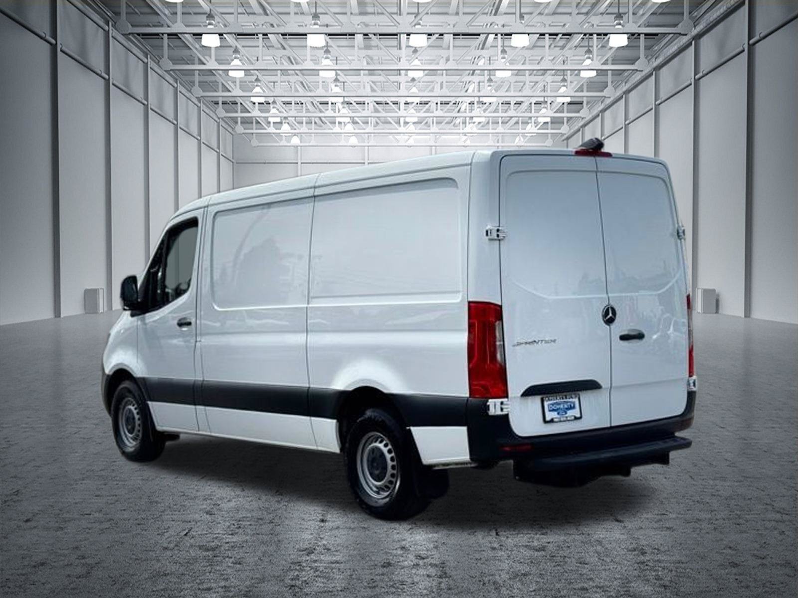 Used 2021 Mercedes-Benz Sprinter 2500 image 10