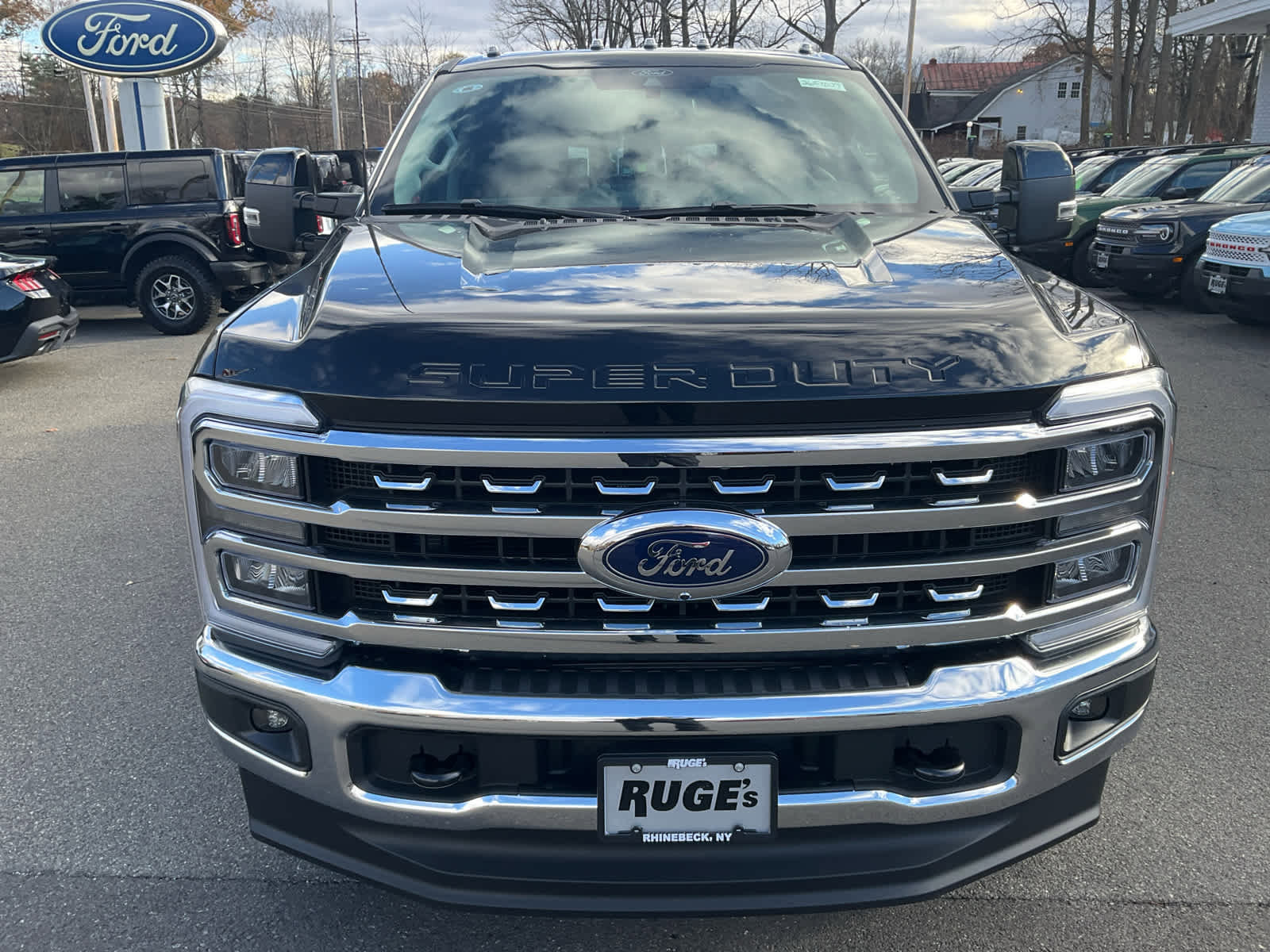 New 2026 Ford F250 Lariat w/ FX4 Off-Road Package image 9