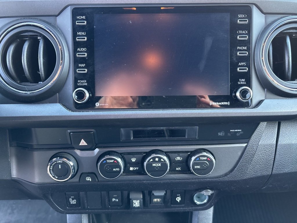 Used 2021 Toyota Tacoma TRD Off-Road w/ Technology Package image 7