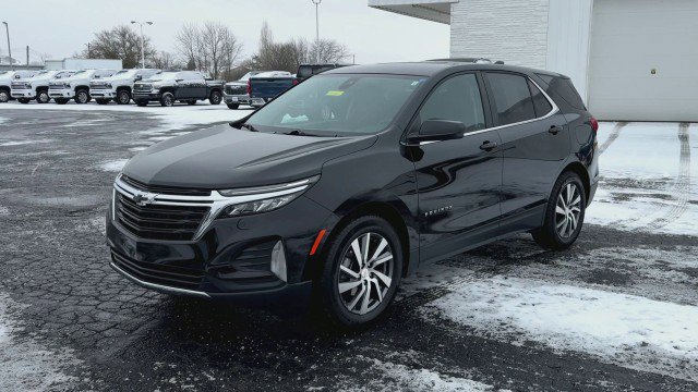 Certified 2024 Chevrolet Equinox LT w/ LPO, Floor Liner Package image 4
