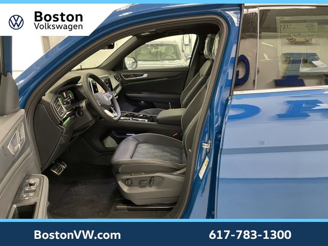 New 2025 Volkswagen Atlas Cross Sport SEL Premium R-Line image 23