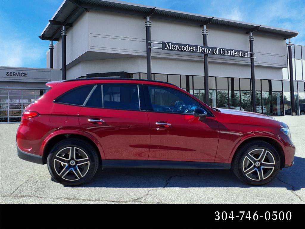 Used 2026 Mercedes-Benz GLC 300 4MATIC image 2