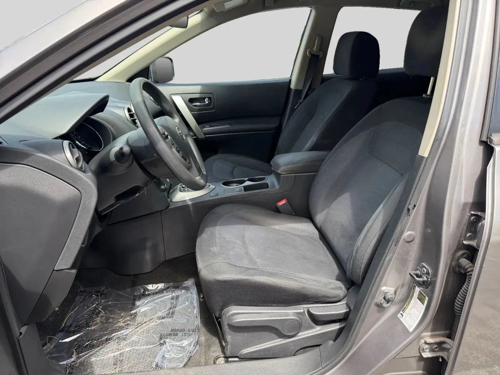 Used 2015 Nissan Rogue S w/ Convenience Package FWD image 10