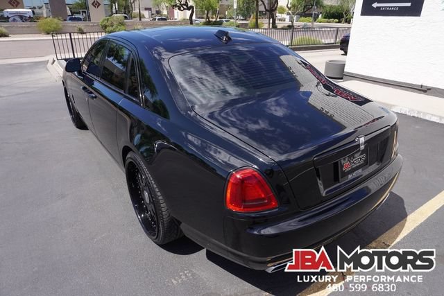Used 2018 Rolls-Royce Ghost RWD image 48