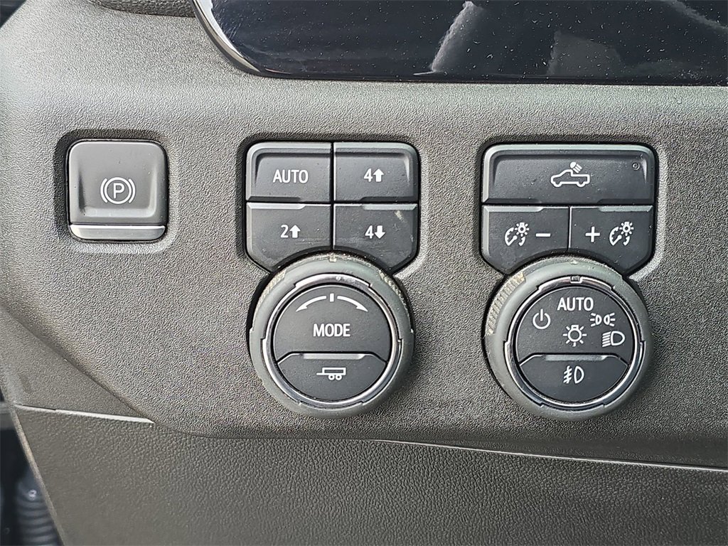 Used 2023 Chevrolet Silverado 1500 RST image 18