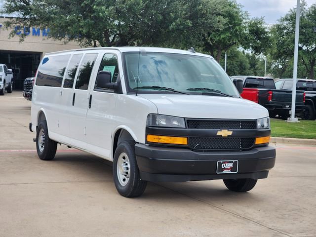 New 2026 Chevrolet Express 3500 LS RWD image 2