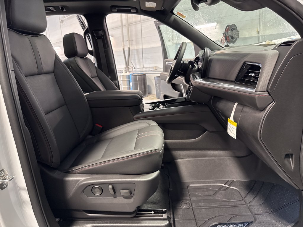 New 2026 Chevrolet Tahoe RST w/ Comfort Package AWD/4WD image 34