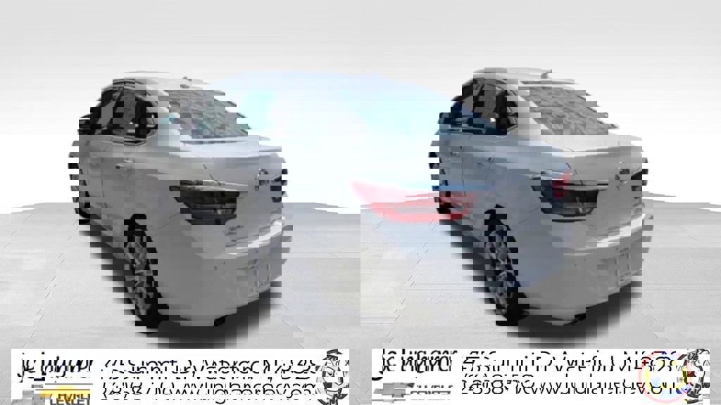 Used 2013 Buick Verano Leather FWD image 5