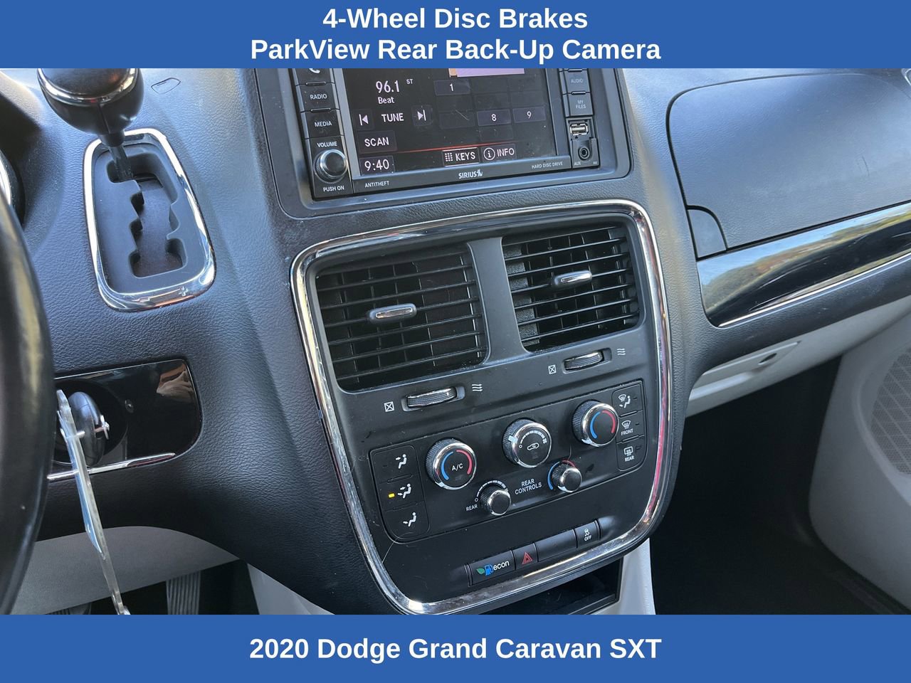 Used 2020 Dodge Grand Caravan SXT image 7