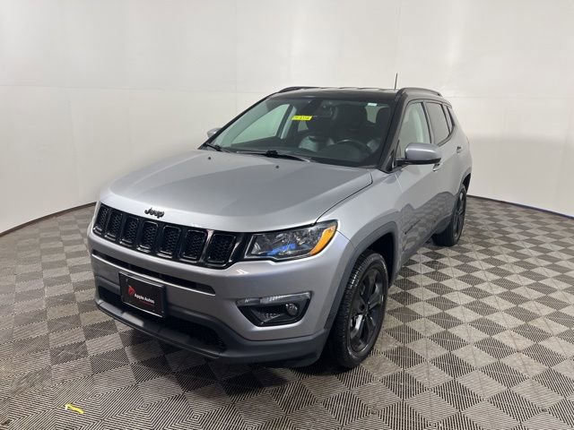 Certified 2018 Jeep Compass Latitude image 3