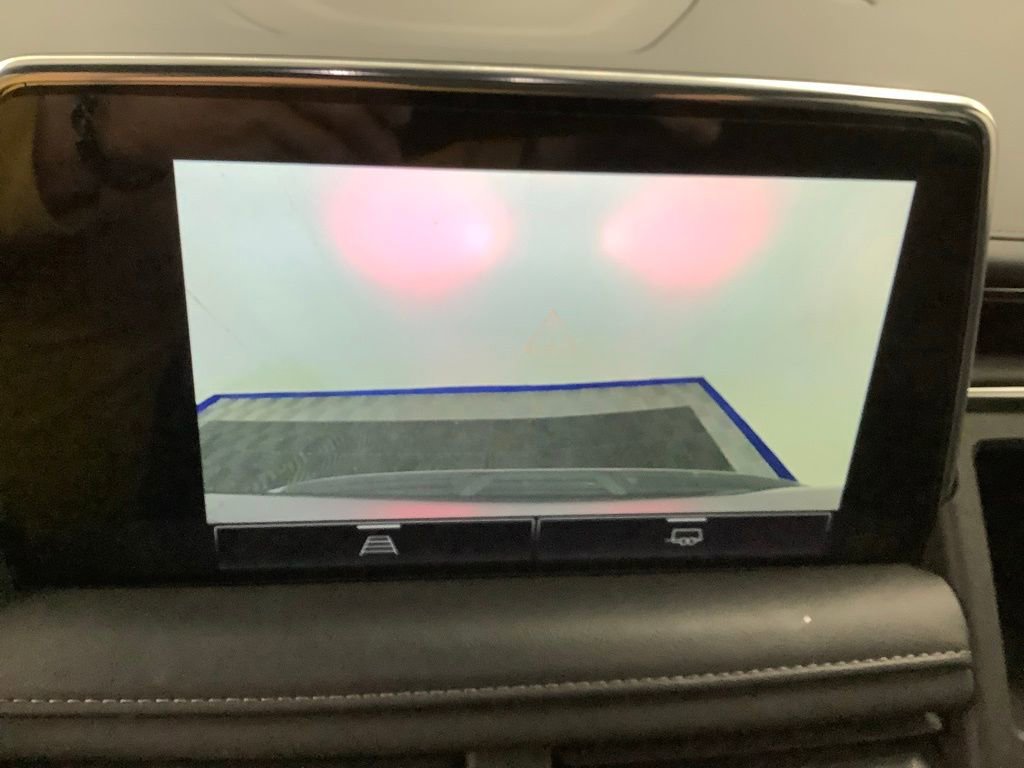 Used 2022 GMC Yukon SLE image 20