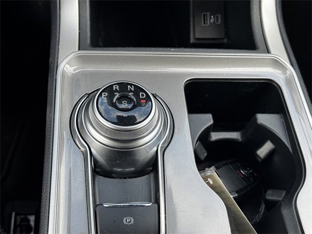 Used 2024 Ford Edge SEL image 34