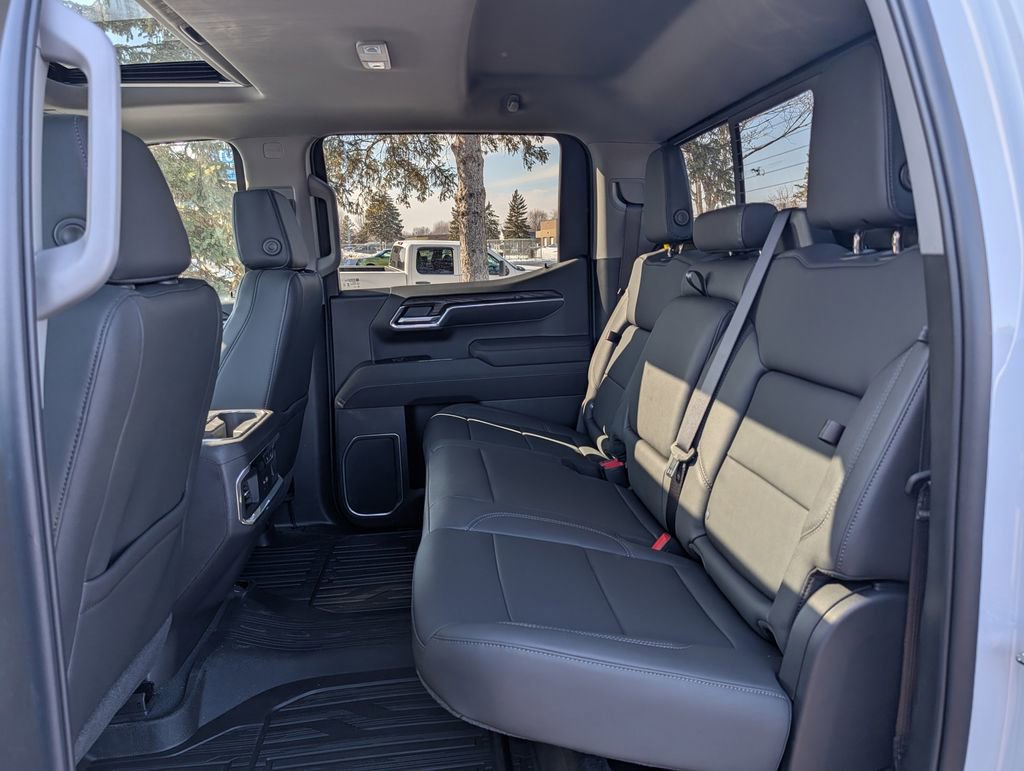 New 2026 GMC Sierra 1500 SLT w/ SLT Premium Plus Package image 30