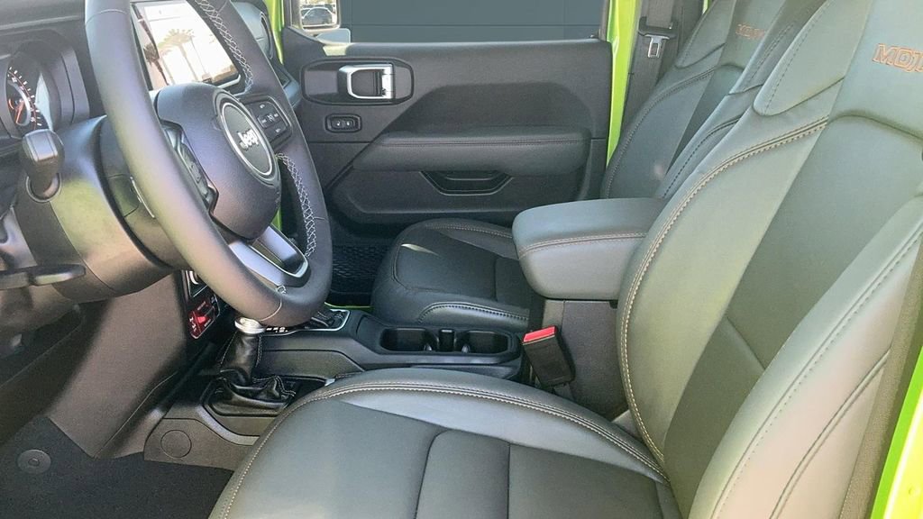 Used 2025 Jeep Gladiator Mojave image 16