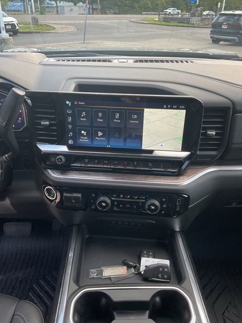 New 2026 Chevrolet Silverado 3500 LTZ w/ LTZ Plus Package image 17