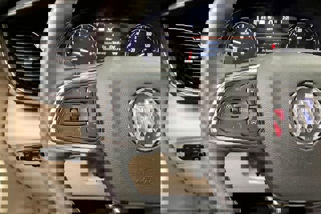 Certified 2023 Buick Envision Avenir image 23