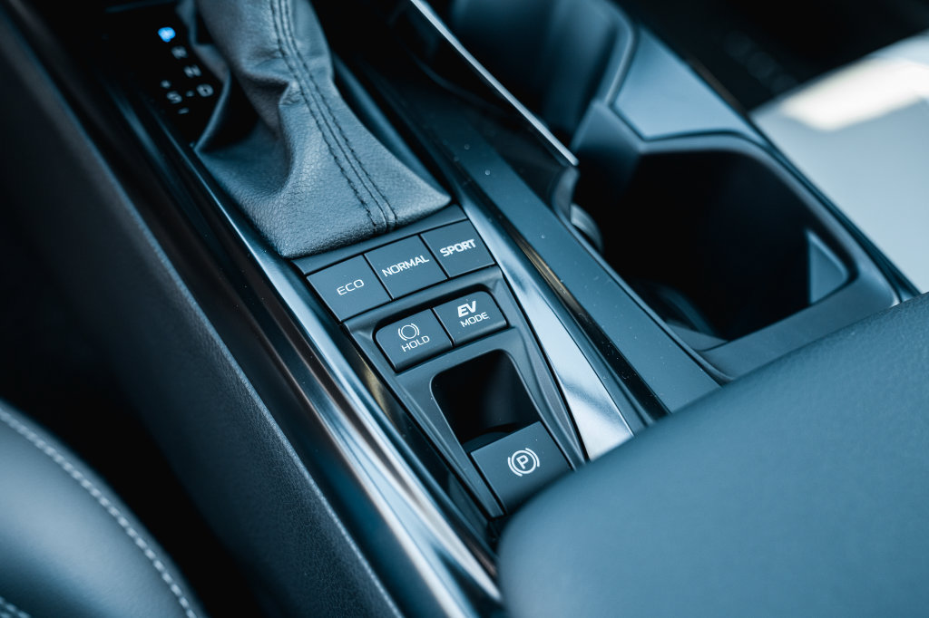 New 2026 Toyota Camry SE FWD image 18