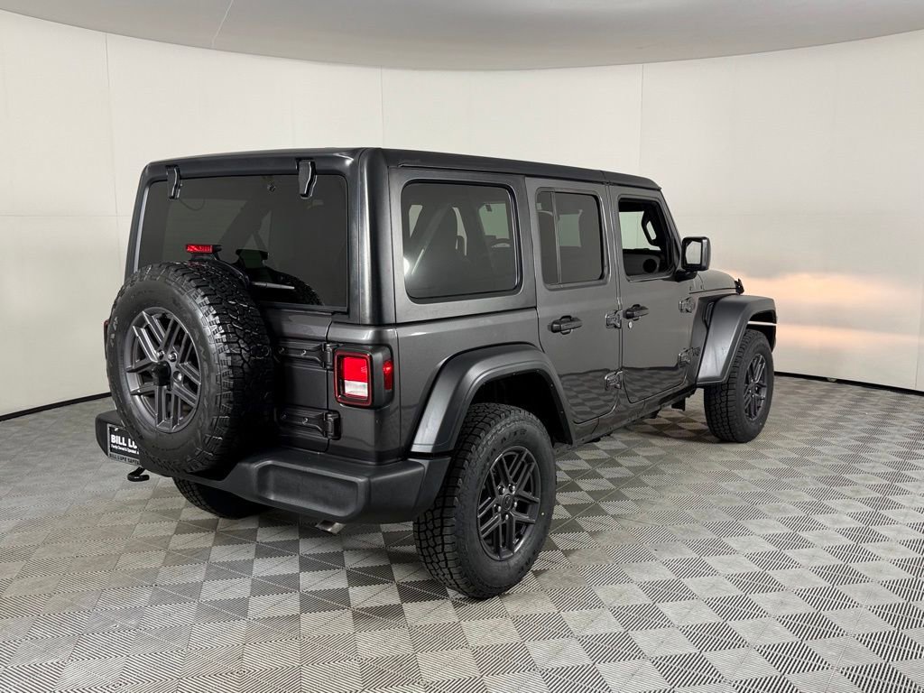 Used 2025 Jeep Wrangler Sport S image 5