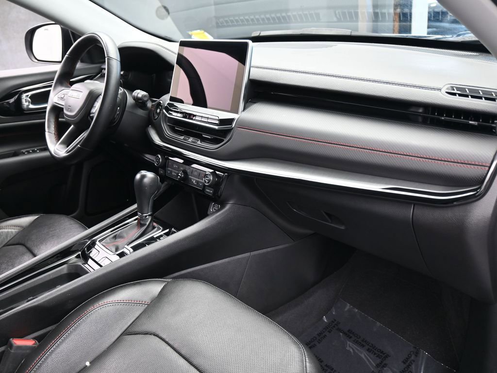 Used 2022 Jeep Compass Trailhawk w/ Trailhawk Elite Group image 49