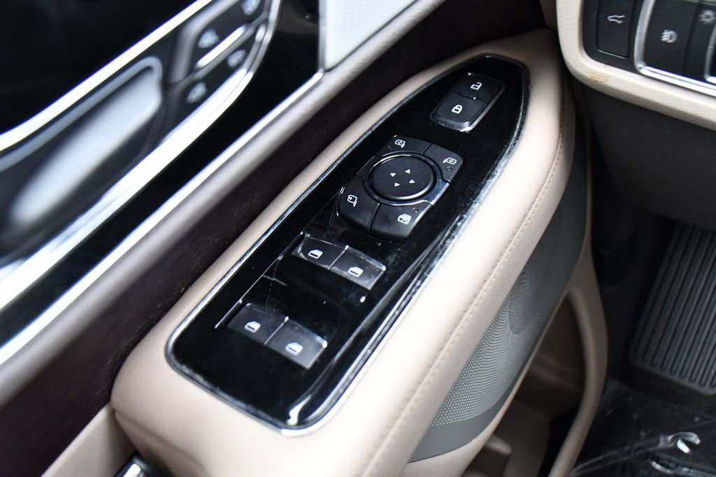 Used 2022 Lincoln Navigator Reserve image 25