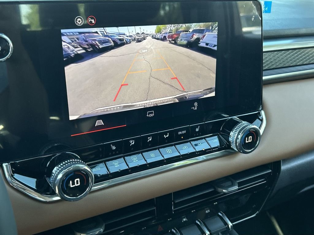 New 2026 GMC Canyon AT4 AWD/4WD image 15