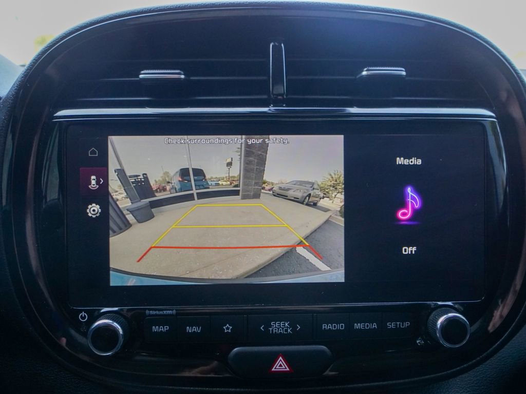 Used 2023 Kia Soul EX image 22