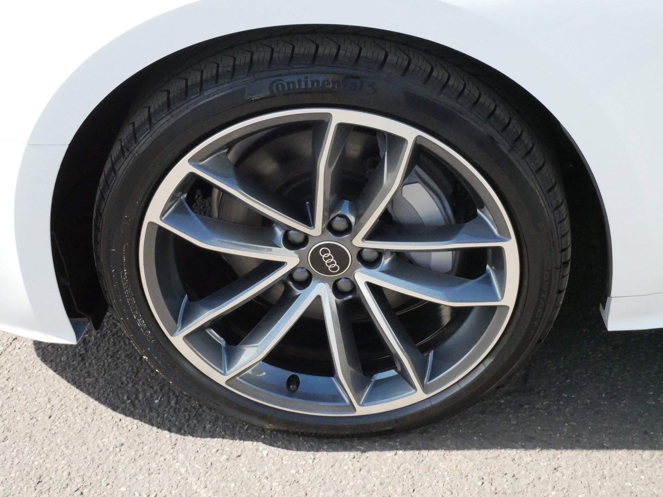 Used 2024 Audi A5 2.0T Premium Plus w/ Premium Plus AWD/4WD image 15