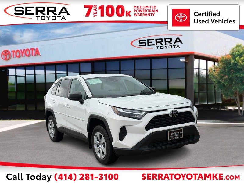 Used 2024 Toyota RAV4 LE video 1