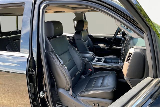 Used 2015 GMC Sierra 2500 Denali w/ Duramax Plus Package AWD/4WD image 20