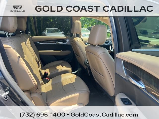Used 2020 Cadillac XT6 Premium Luxury w/ Platinum Package AWD/4WD image 8