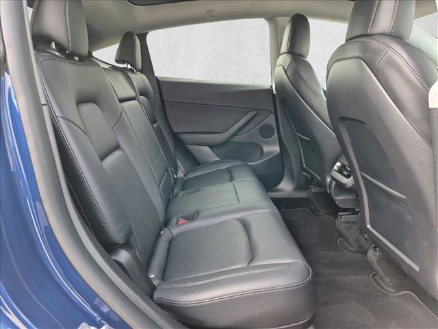 Used 2022 Tesla Model Y Long Range AWD/4WD image 21