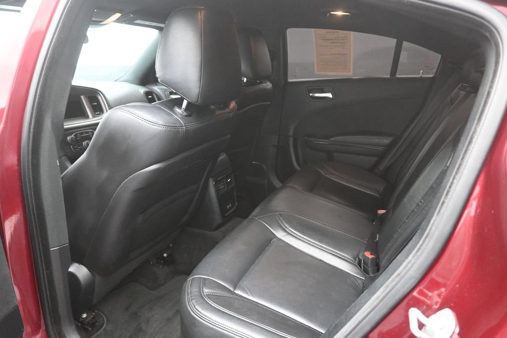 Used 2019 Dodge Charger SXT w/ Blacktop Package RWD image 25