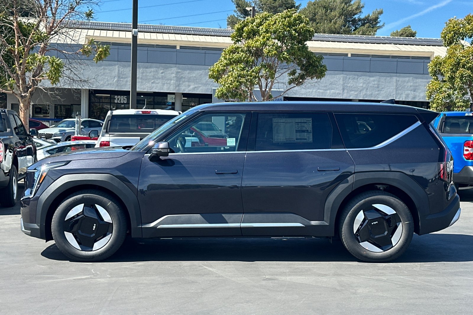 New 2026 Kia EV9 Light RWD image 7