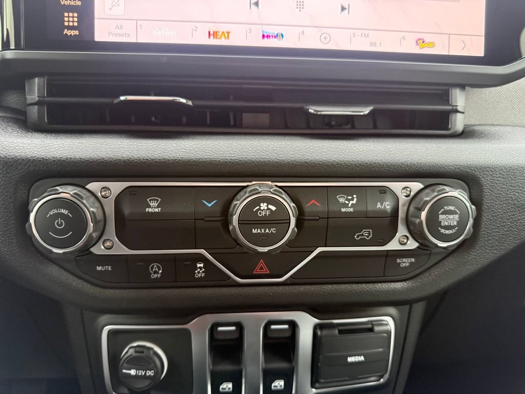 New 2026 Jeep Wrangler Sport AWD/4WD image 21